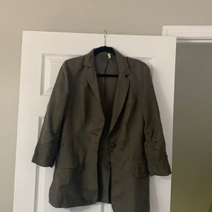 Willow & Clay Green Light Silky Jacket